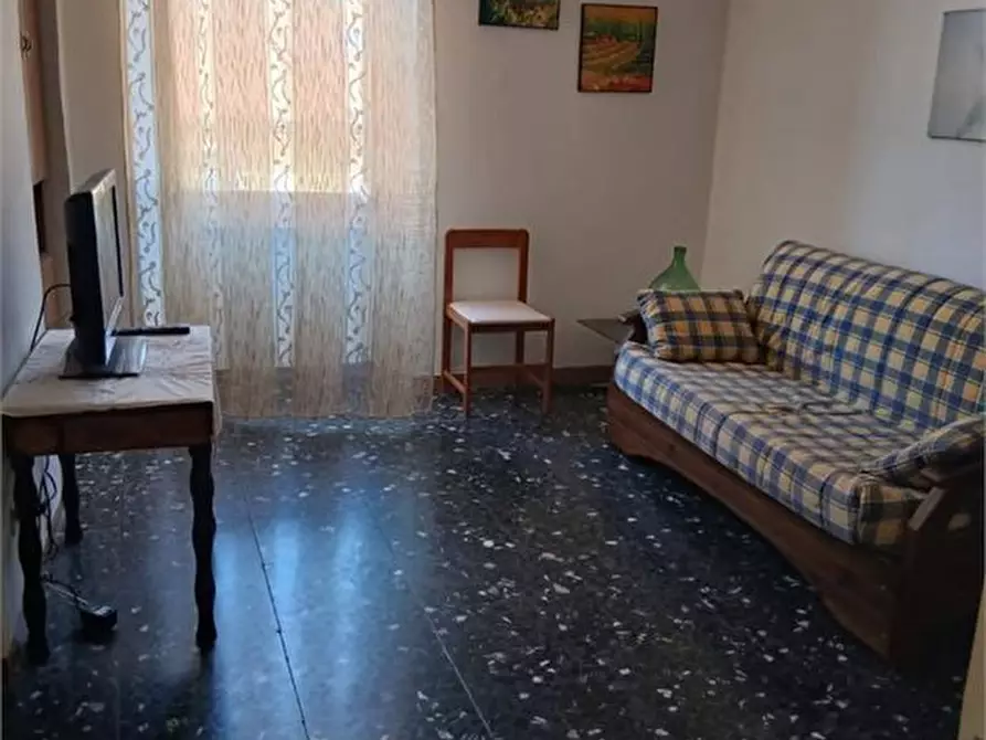 Immagine 5 di Appartamento in vendita  a Castelnuovo Magra