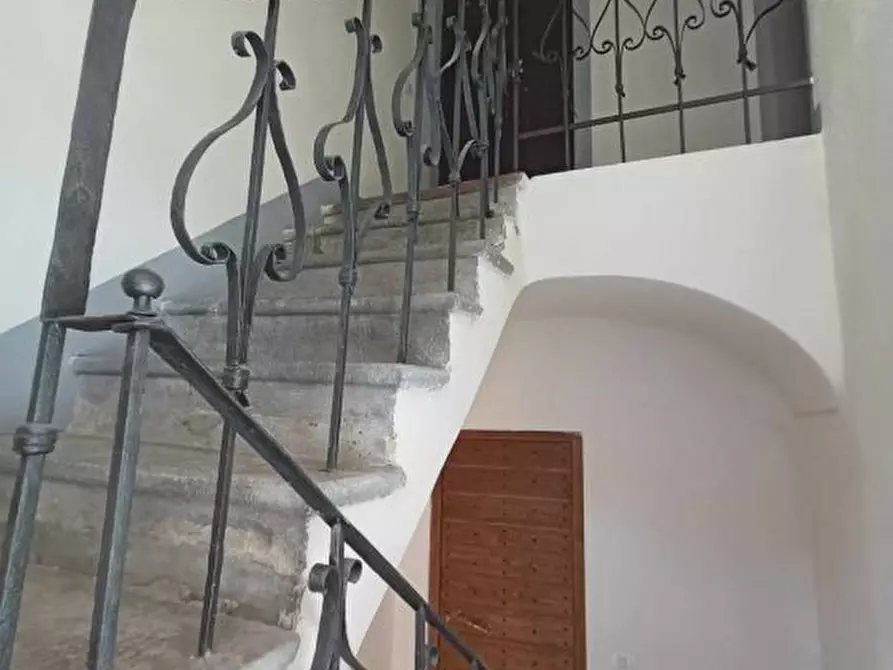 Immagine 1 di Appartamento in vendita  a Aulla