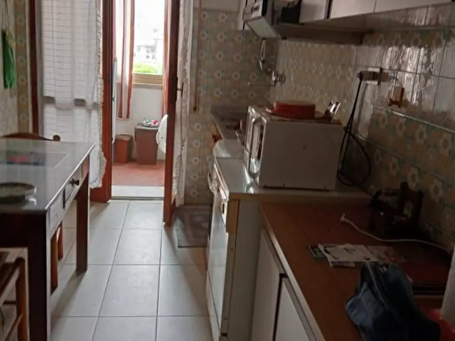 Immagine 3 di Appartamento in vendita  a Carrara