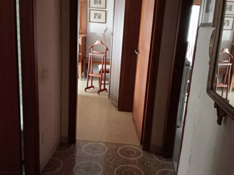 Immagine 5 di Appartamento in vendita  a Carrara