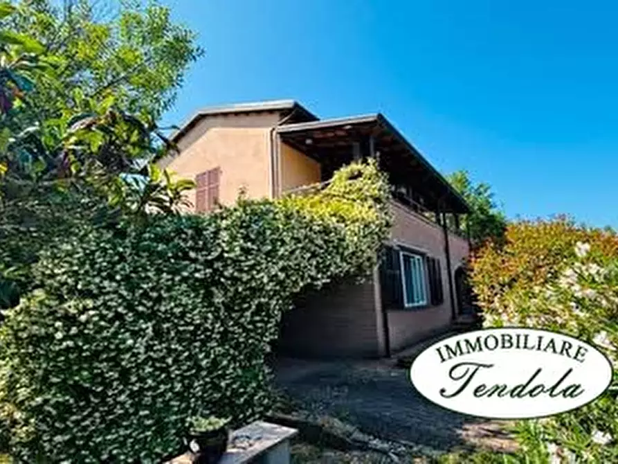 Immagine 1 di Casa indipendente in vendita  a Aulla