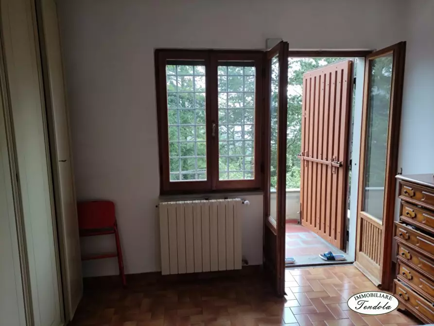 Immagine 8 di Casa indipendente in vendita  a Massa