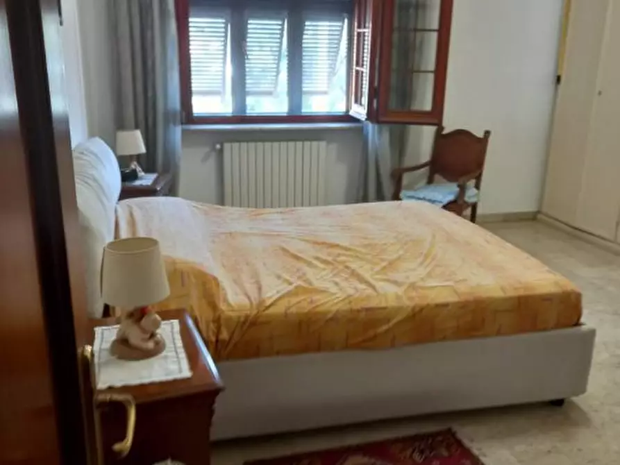 Immagine 9 di Casa semindipendente in vendita  a Castelnuovo Magra