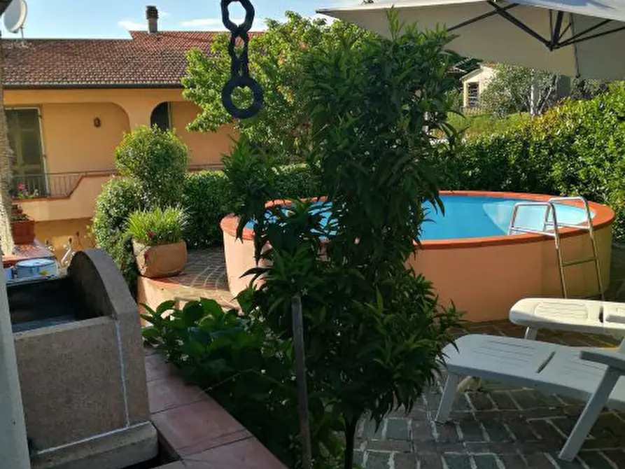 Immagine 3 di Casa semindipendente in vendita  a Castelnuovo Magra