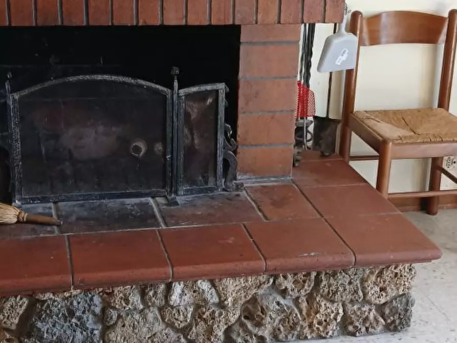 Immagine 8 di Casa semindipendente in vendita  a Castelnuovo Magra