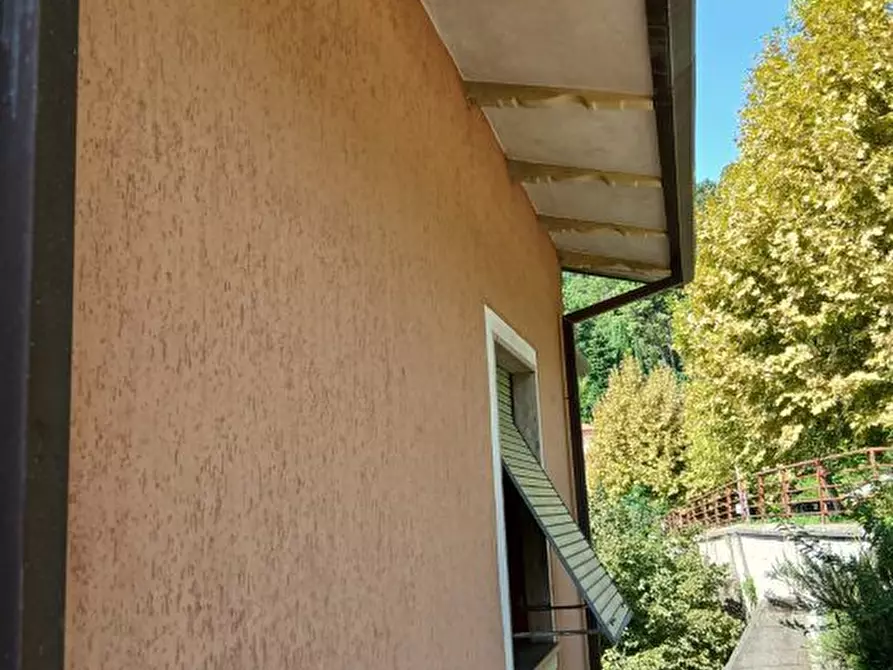 Immagine 2 di Casa semindipendente in vendita  a Castelnuovo Magra