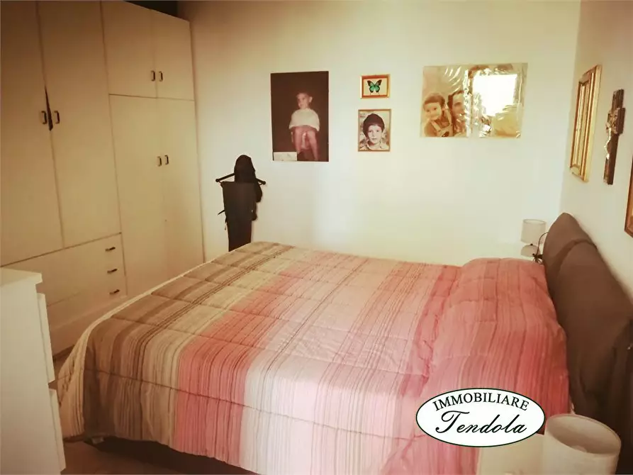 Immagine 7 di Casa semindipendente in vendita  a Ortonovo