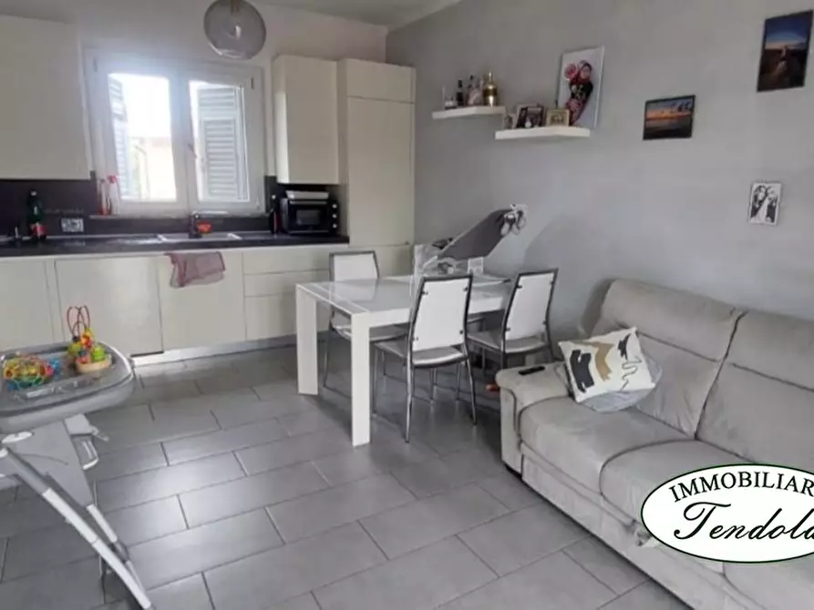 Immagine 4 di Casa semindipendente in vendita  a Sarzana