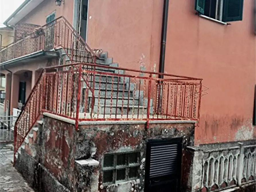 Immagine 4 di Casa semindipendente in vendita  a Santo Stefano Di Magra