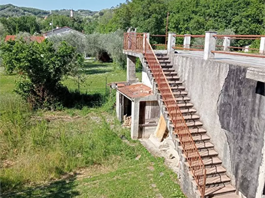 Immagine 9 di Casa semindipendente in vendita  a Santo Stefano Di Magra