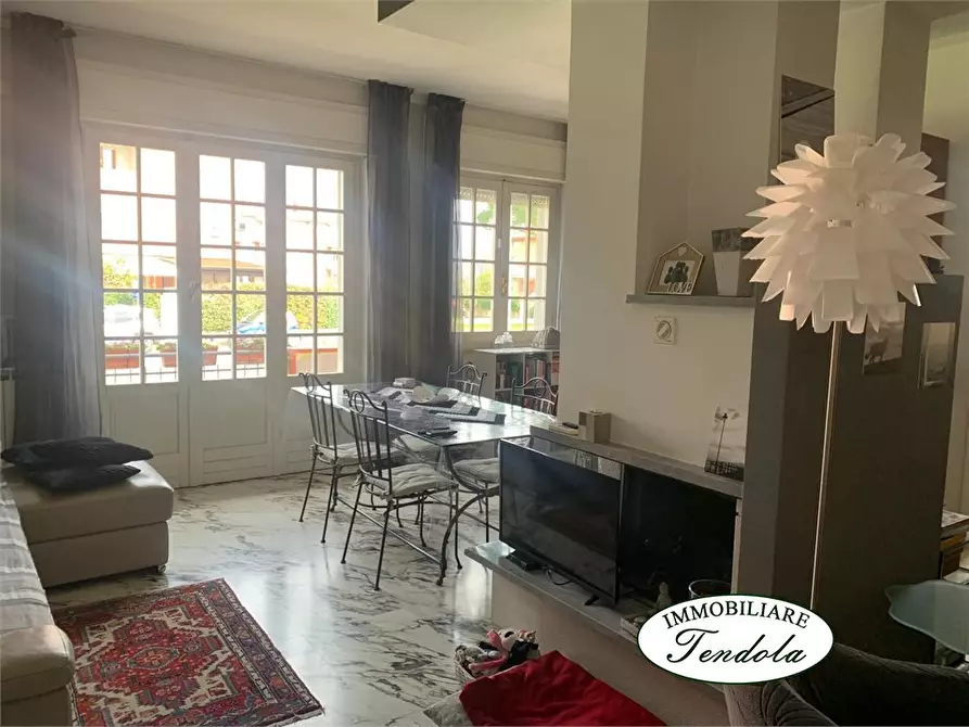 Immagine 2 di Casa semindipendente in vendita  a Ameglia