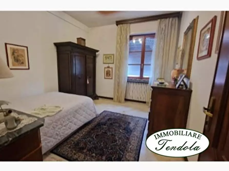 Immagine 9 di Casa semindipendente in vendita  a Sarzana