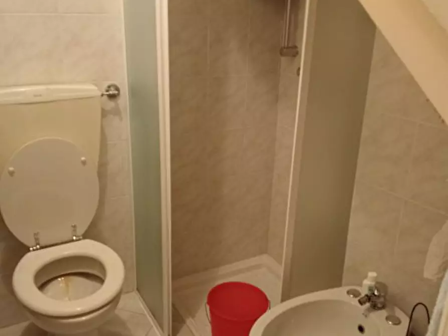 Immagine 4 di Casa semindipendente in vendita  a Castelnuovo Magra