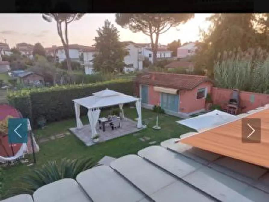 Immagine 2 di Casa semindipendente in vendita  a Carrara