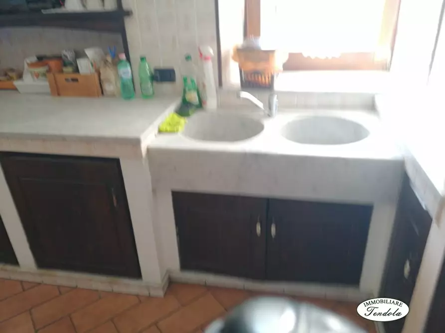 Immagine 7 di Rustico / casale in vendita  a Sarzana