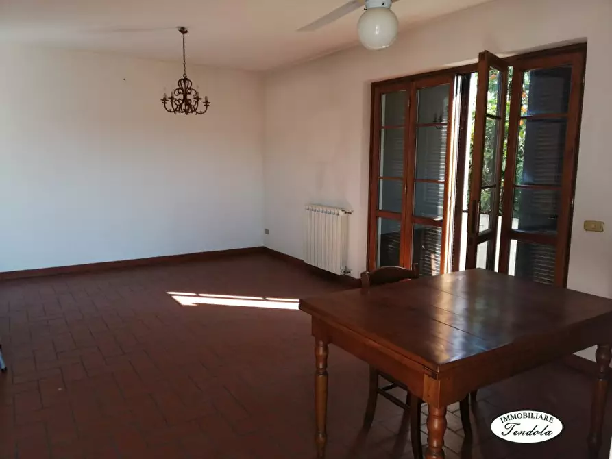 Immagine 2 di Villetta a schiera in vendita  a Fosdinovo