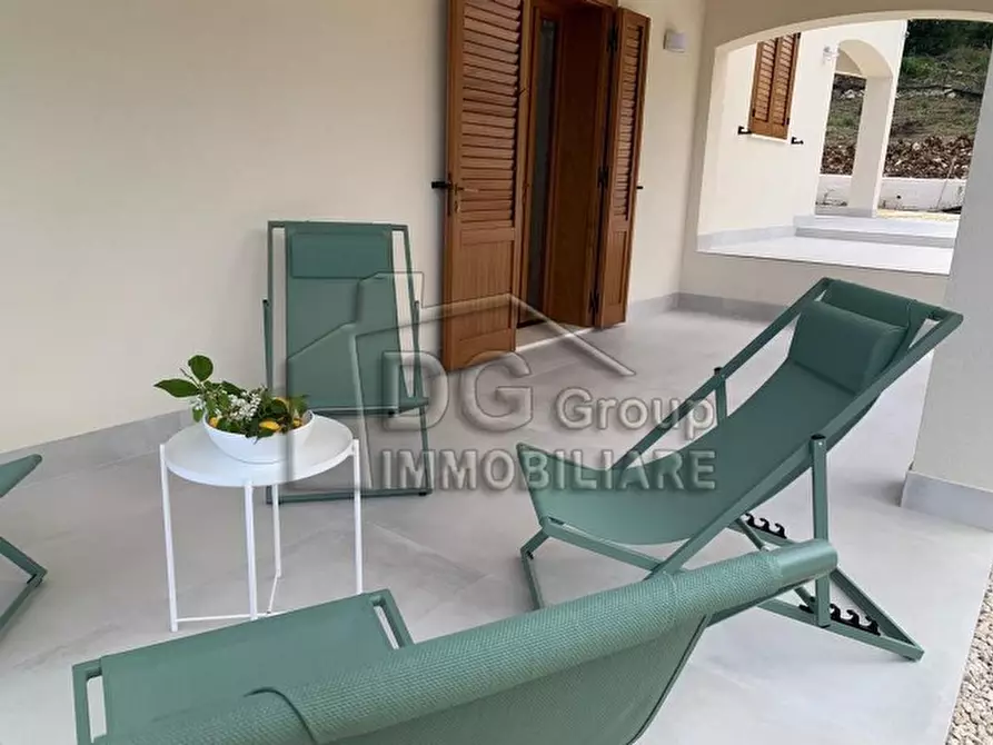 Immagine 3 di Villa in vendita  a Castellammare Del Golfo
