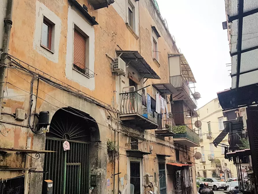 Immagine 3 di Appartamento in vendita  94 a Napoli
