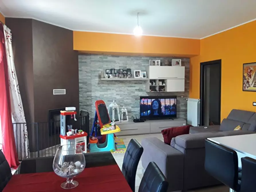 Immagine 4 di Appartamento in vendita  a Santa Teresa Di Riva