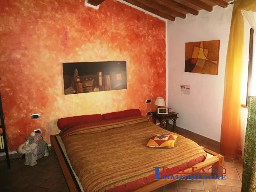 Immagine 8 di Casa semindipendente in vendita  a Castellina Marittima