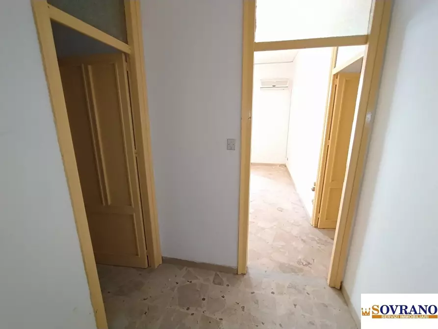 Immagine 4 di Villa in vendita  a Capannori