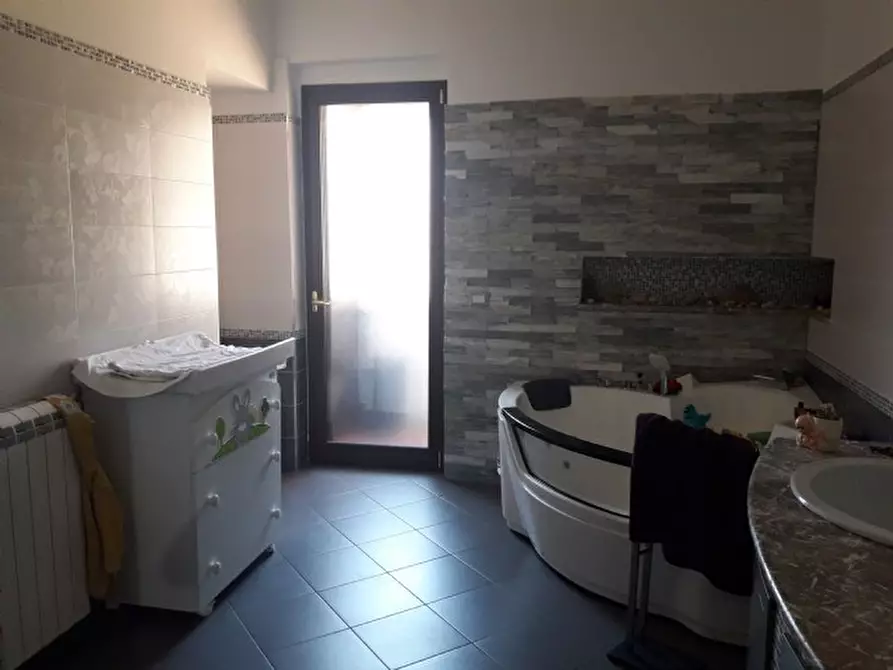 Immagine 6 di Appartamento in vendita  a Santa Teresa Di Riva