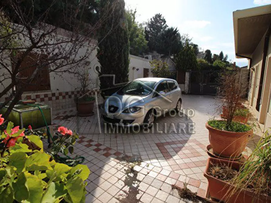 Immagine 8 di Villa in vendita  a Alcamo