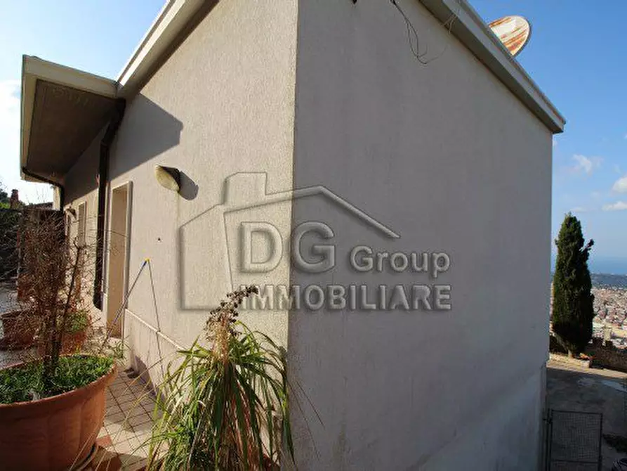 Immagine 7 di Villa in vendita  a Alcamo