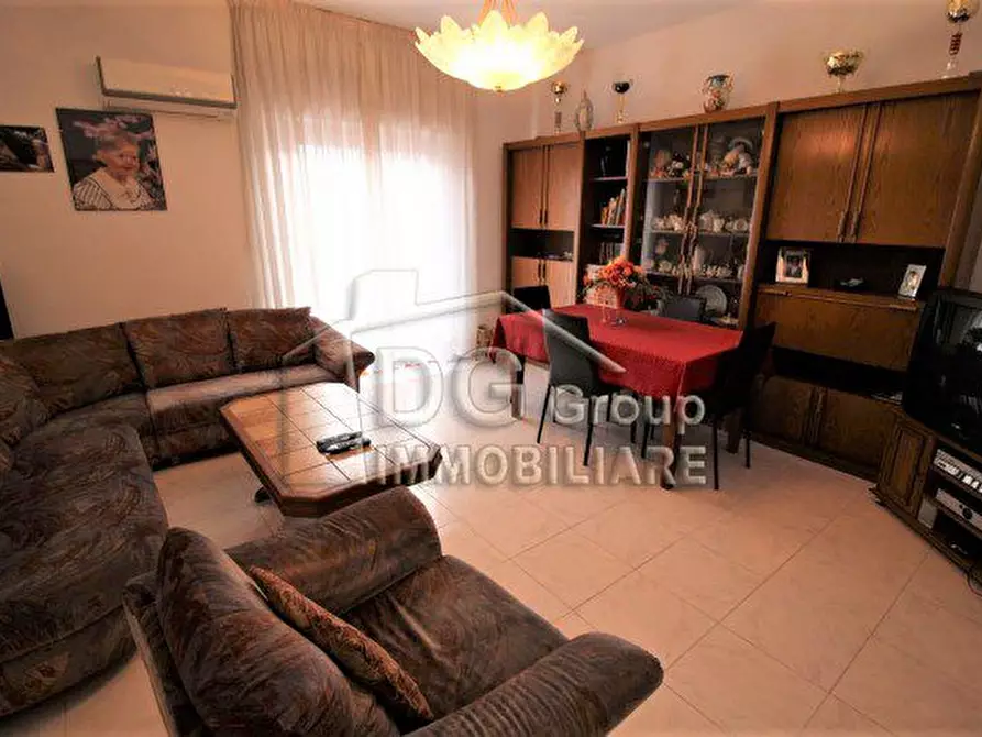 Immagine 1 di Appartamento in vendita  a Alcamo