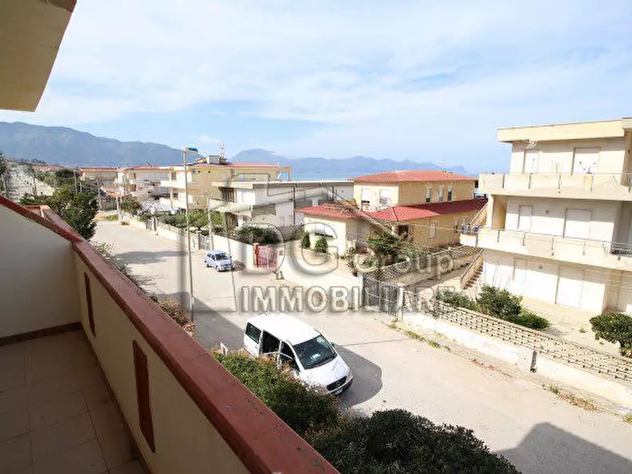 Immagine 1 di Appartamento in vendita  a Alcamo