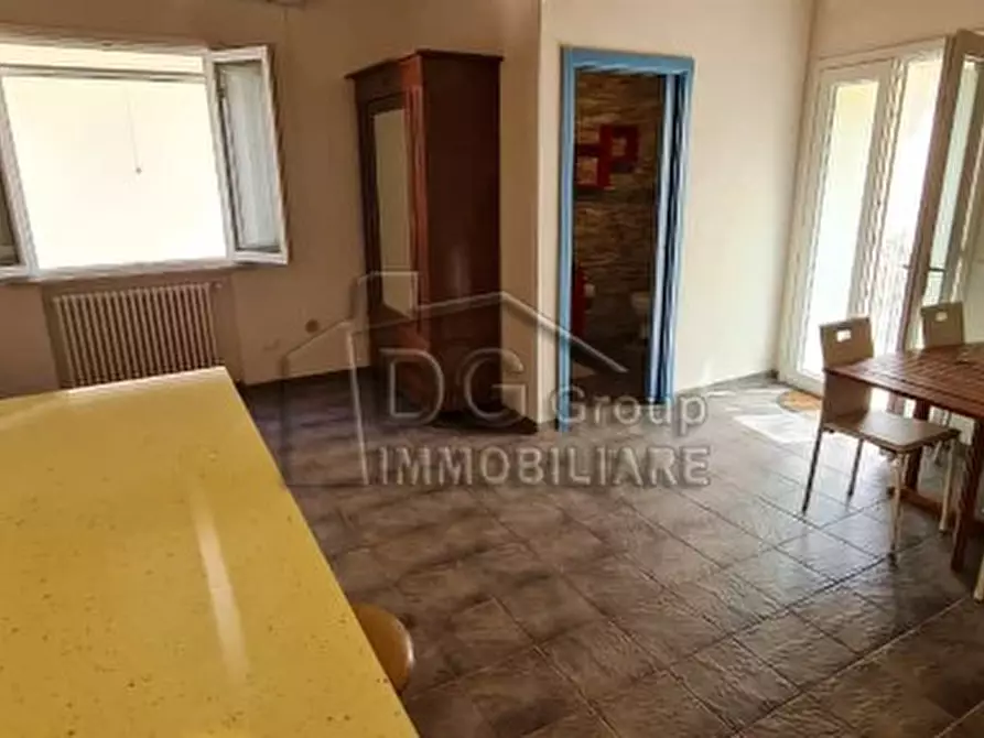 Immagine 1 di Casa indipendente in vendita  a Castellammare Del Golfo