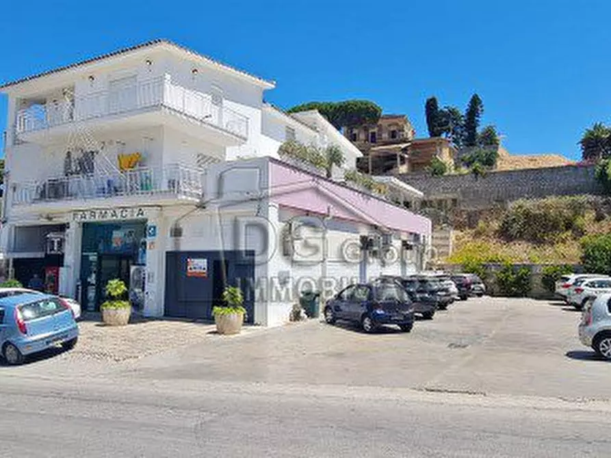 Immagine 5 di Negozio in affitto  a Alcamo