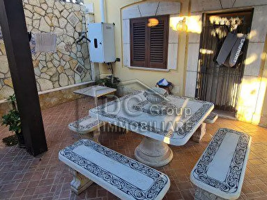 Immagine 7 di Villa in vendita  a Alcamo