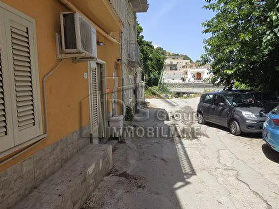 Immagine 1 di Appartamento in vendita  a Alcamo