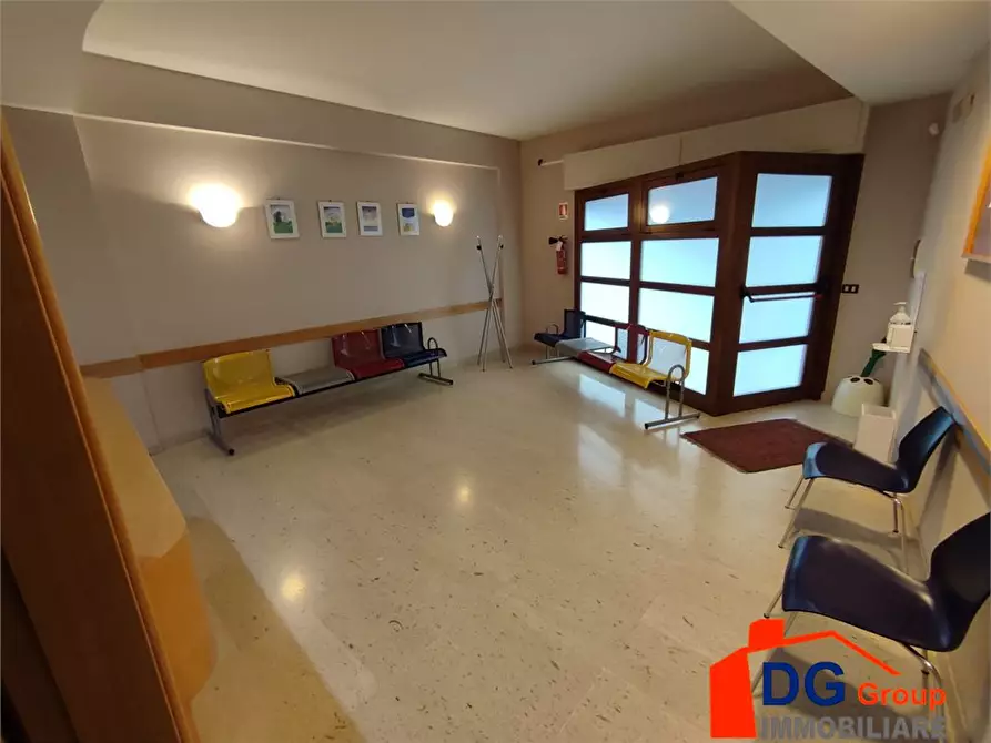 Immagine 2 di Ufficio in affitto  a Alcamo