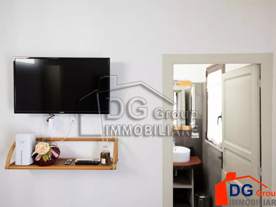 Immagine 9 di Casa indipendente in vendita  a Castellammare Del Golfo