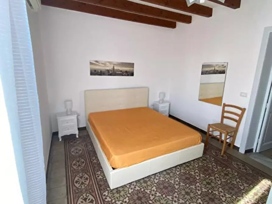 Immagine 2 di Casa indipendente in vendita  a Castellammare Del Golfo