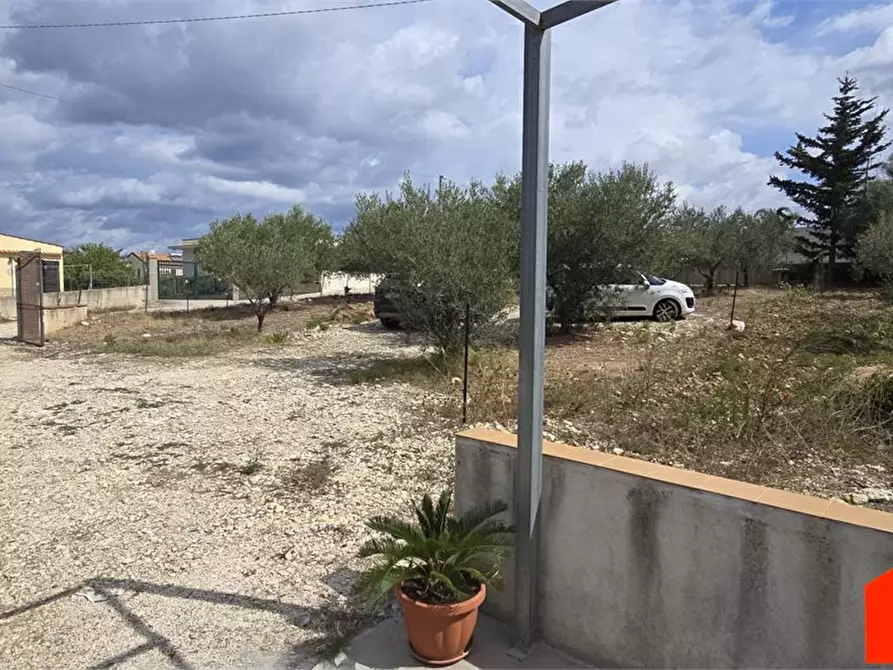 Immagine 8 di Casa indipendente in vendita  a Alcamo