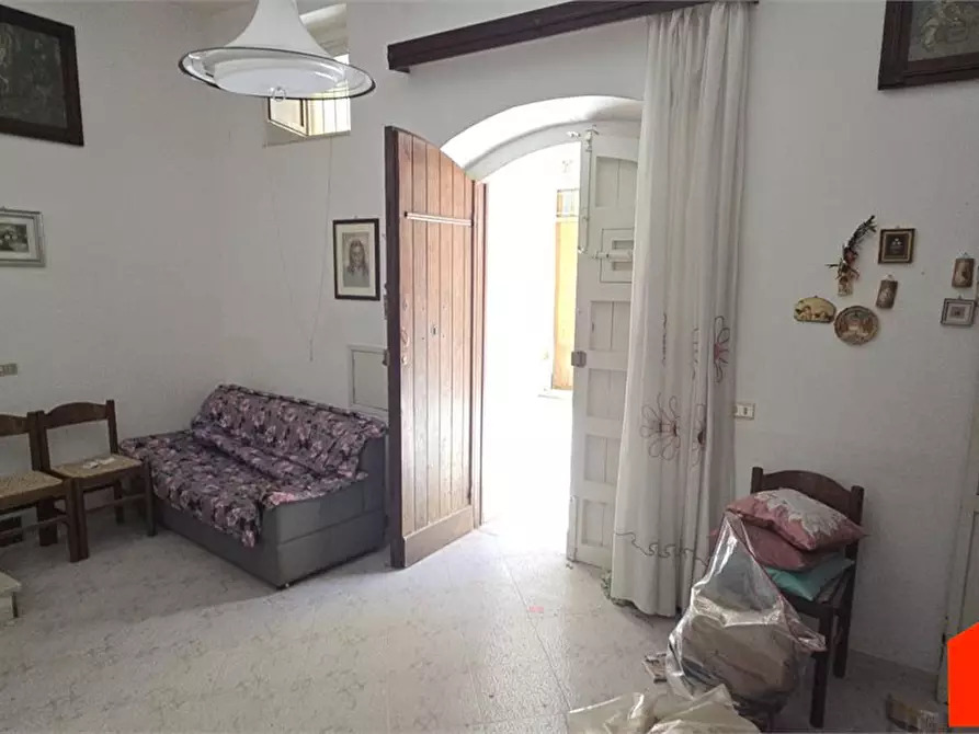 Immagine 2 di Casa indipendente in vendita  a Alcamo