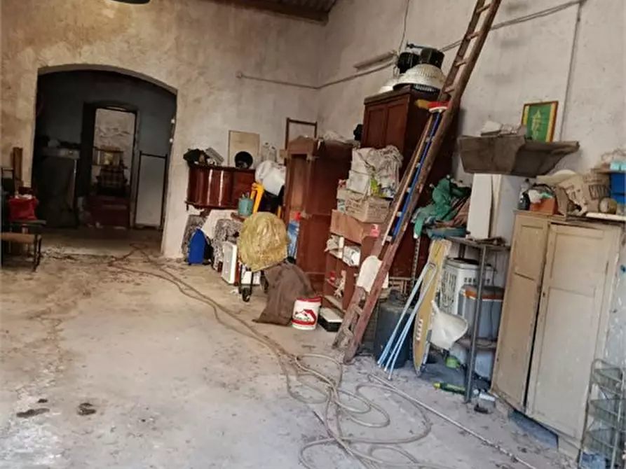 Immagine 3 di Negozio in vendita  a Alcamo