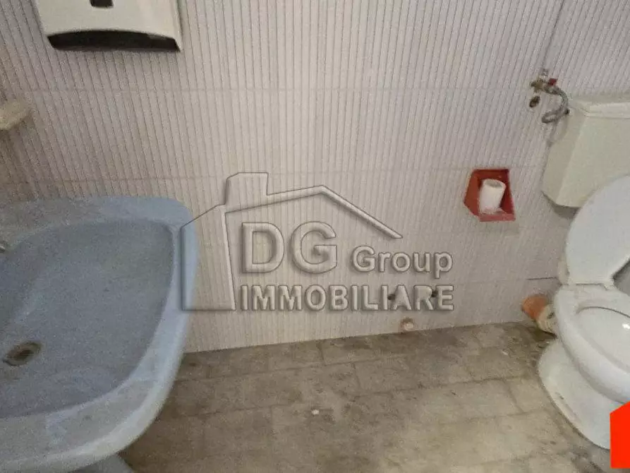 Immagine 6 di Magazzino in vendita  a Alcamo