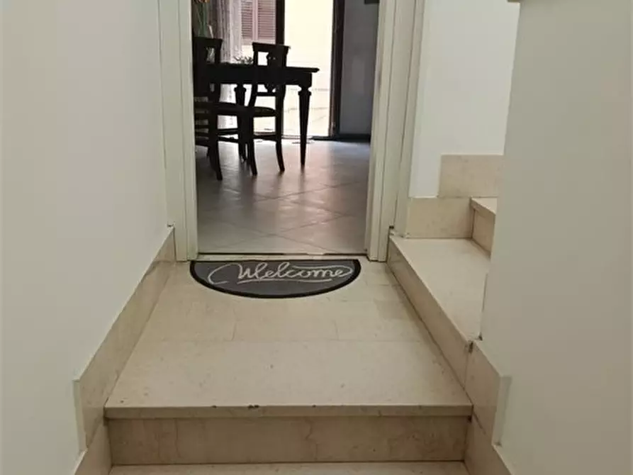 Immagine 10 di Casa semindipendente in vendita  a Castellammare Del Golfo