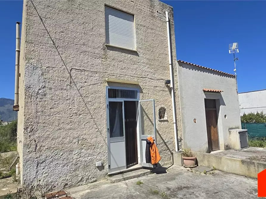 Immagine 4 di Villa in vendita  a Alcamo