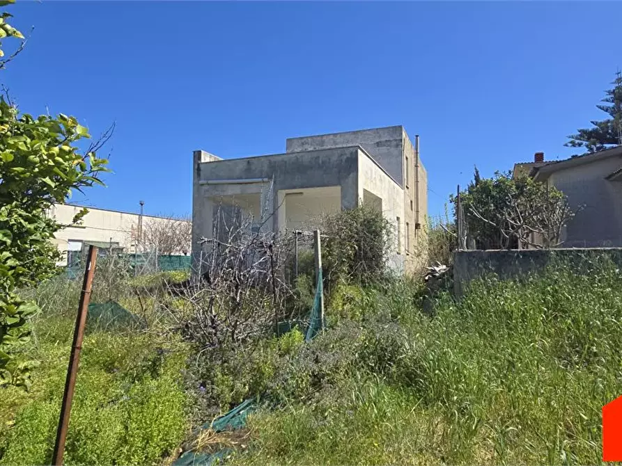 Immagine 7 di Villa in vendita  a Alcamo