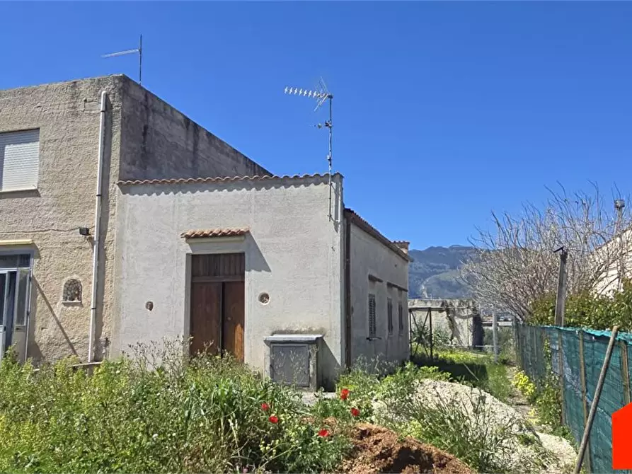 Immagine 5 di Villa in vendita  a Alcamo