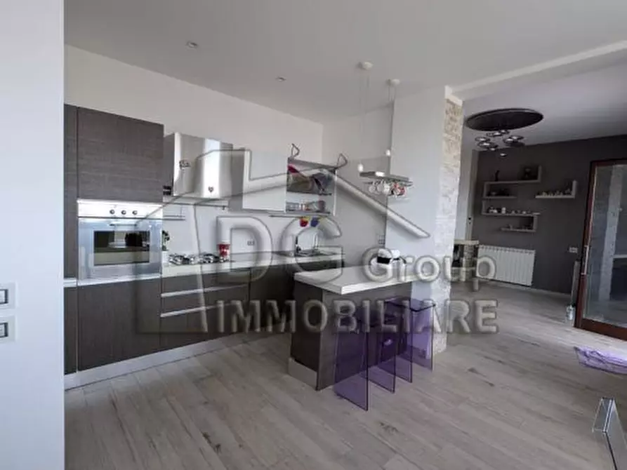 Immagine 2 di Villa in vendita  a Alcamo