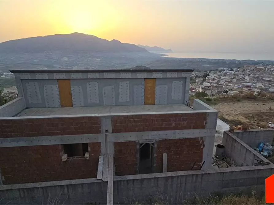 Immagine 10 di Villa in vendita  a Alcamo