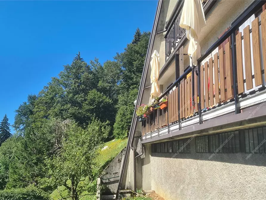 Immagine 3 di Appartamento in vendita  a Oltre Il Colle