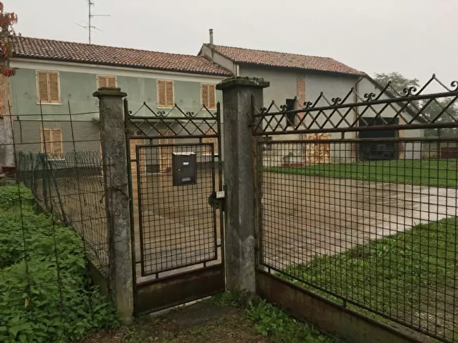 Immagine 4 di Casa semindipendente in vendita  a Casei Gerola
