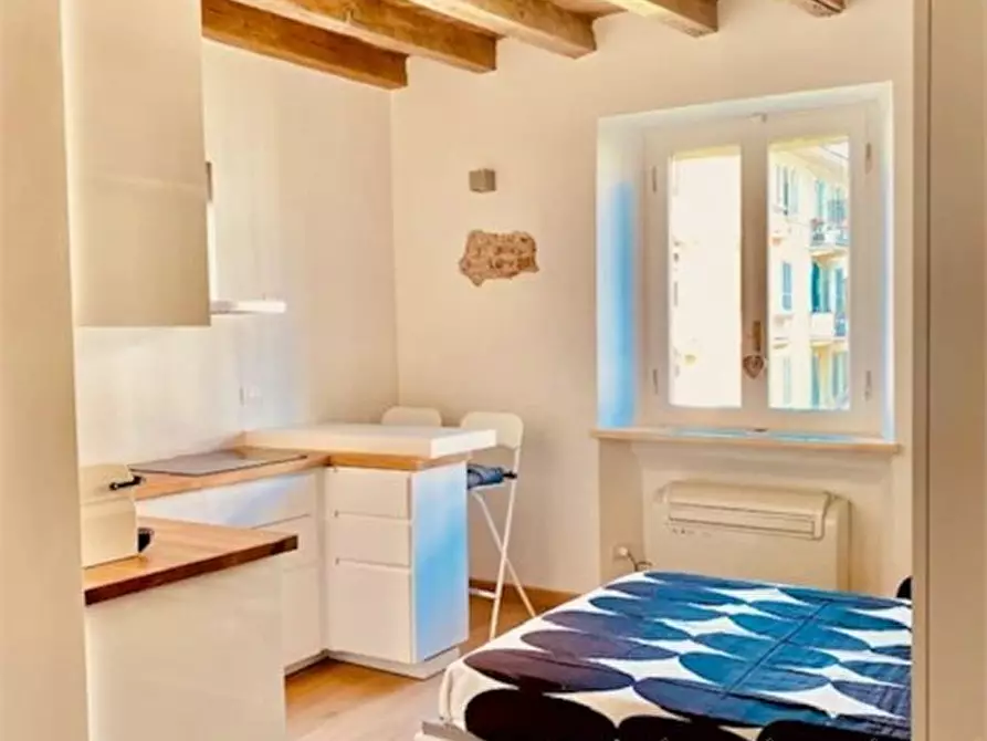 Immagine 9 di Appartamento in affitto  11 a Milano
